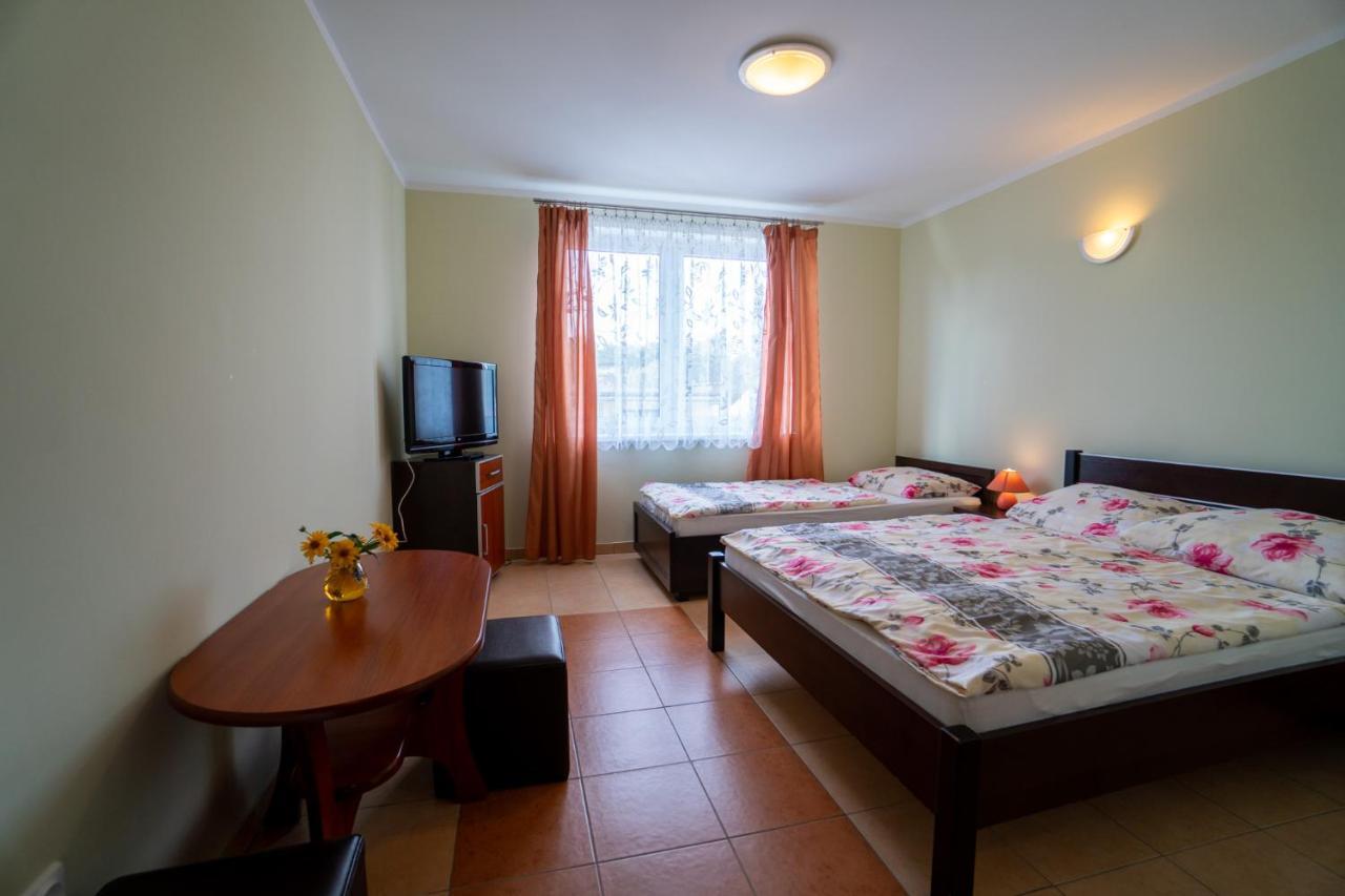 Appartement Arielle à Łazy Extérieur photo